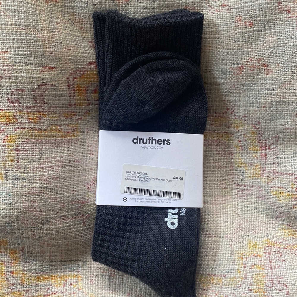 Brand new druthers men’s socks